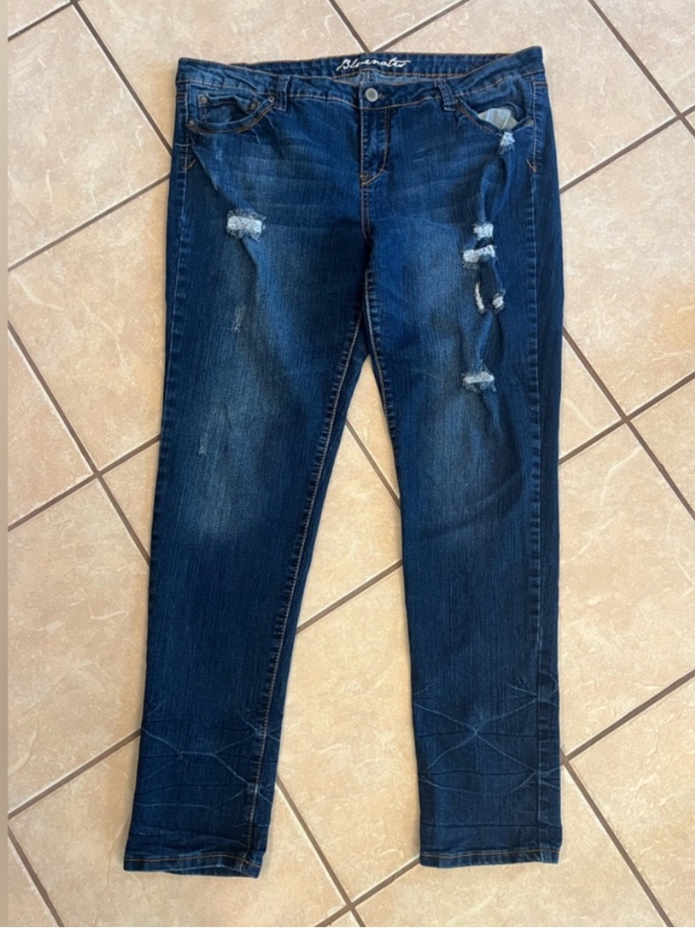 Blue notes women’s lowrise super skinny Lauren denim jeans 36/32